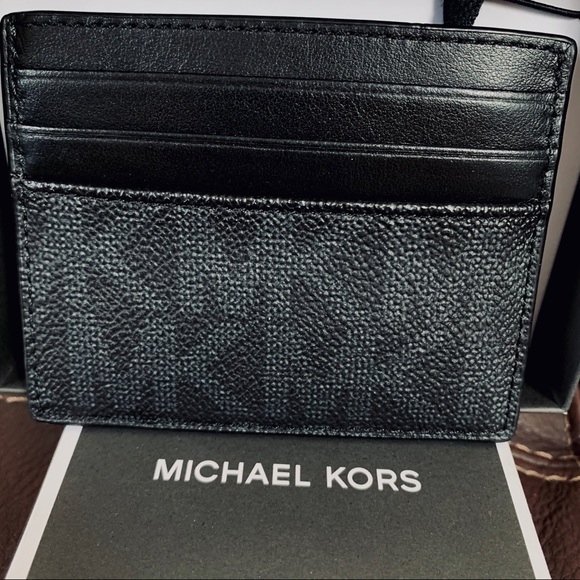 Michael Kors Jet Set Card Case Studded Wallet, NIB - Picture 3 of 6